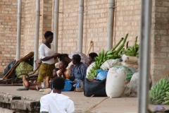 Warten auf die Fähre "Ilala" in Nkhata Bay.