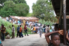 Warten auf die Fähre "Ilala" in Nkhata Bay.