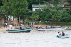 Fischer in Nkhata Bay.